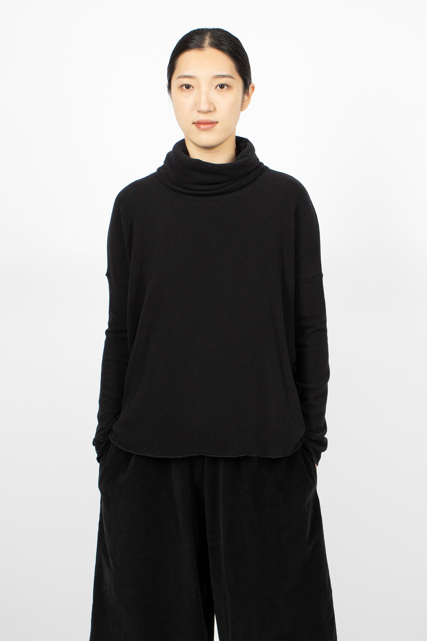 1944 Turtleneck JP Black