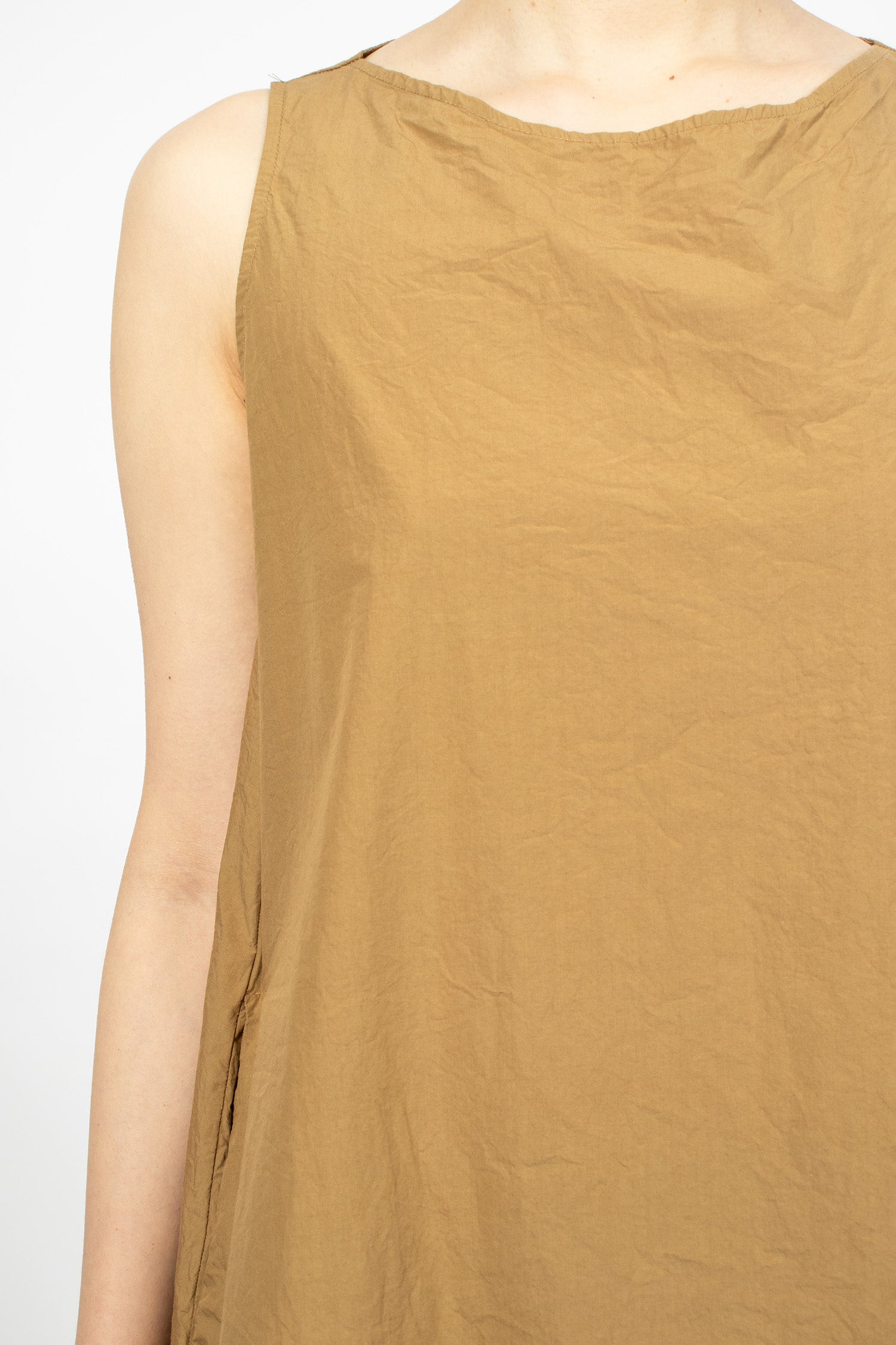 3026 Sleeveless Tunic TC Gold