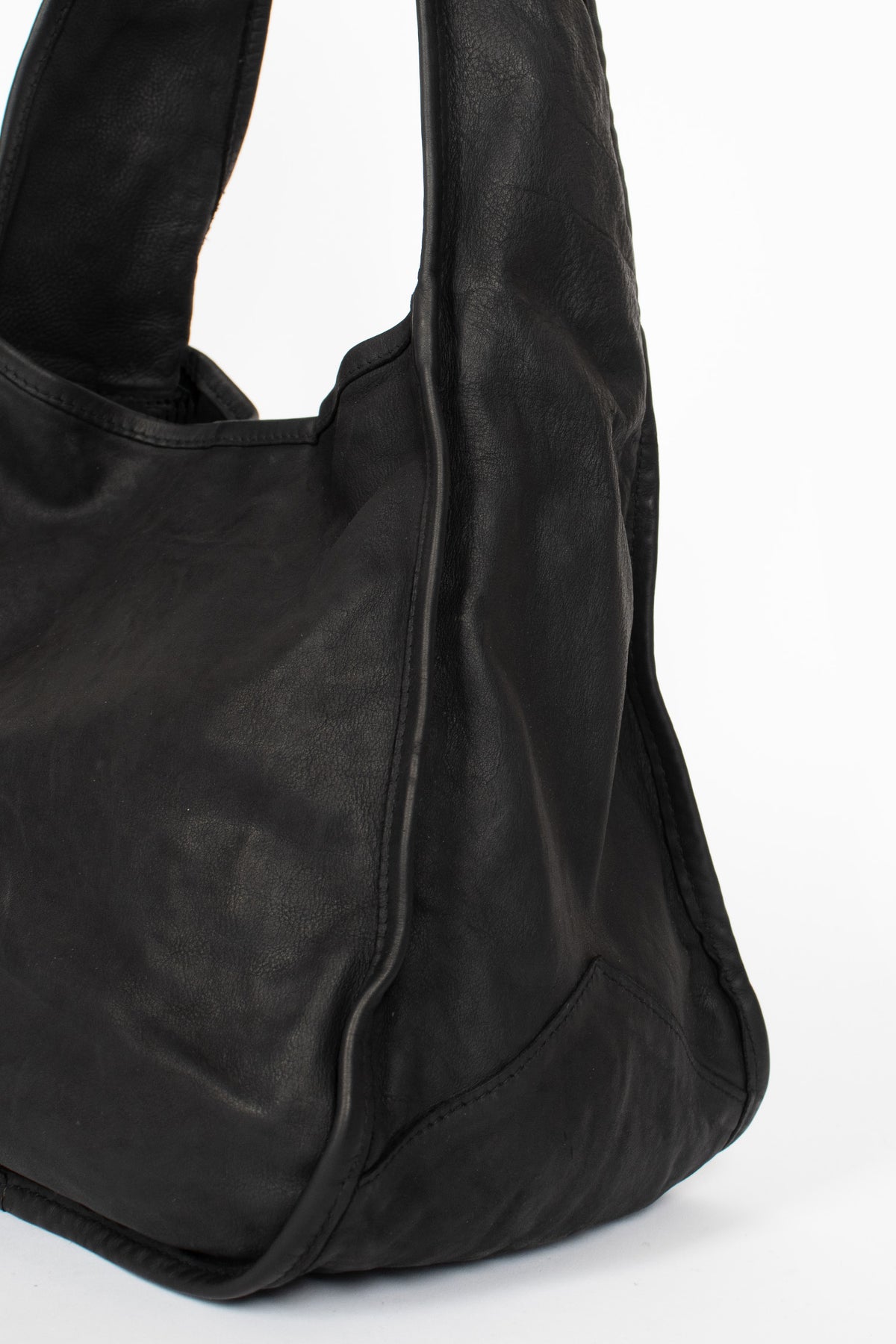 CA02 Soft Hobo Bag BLKT