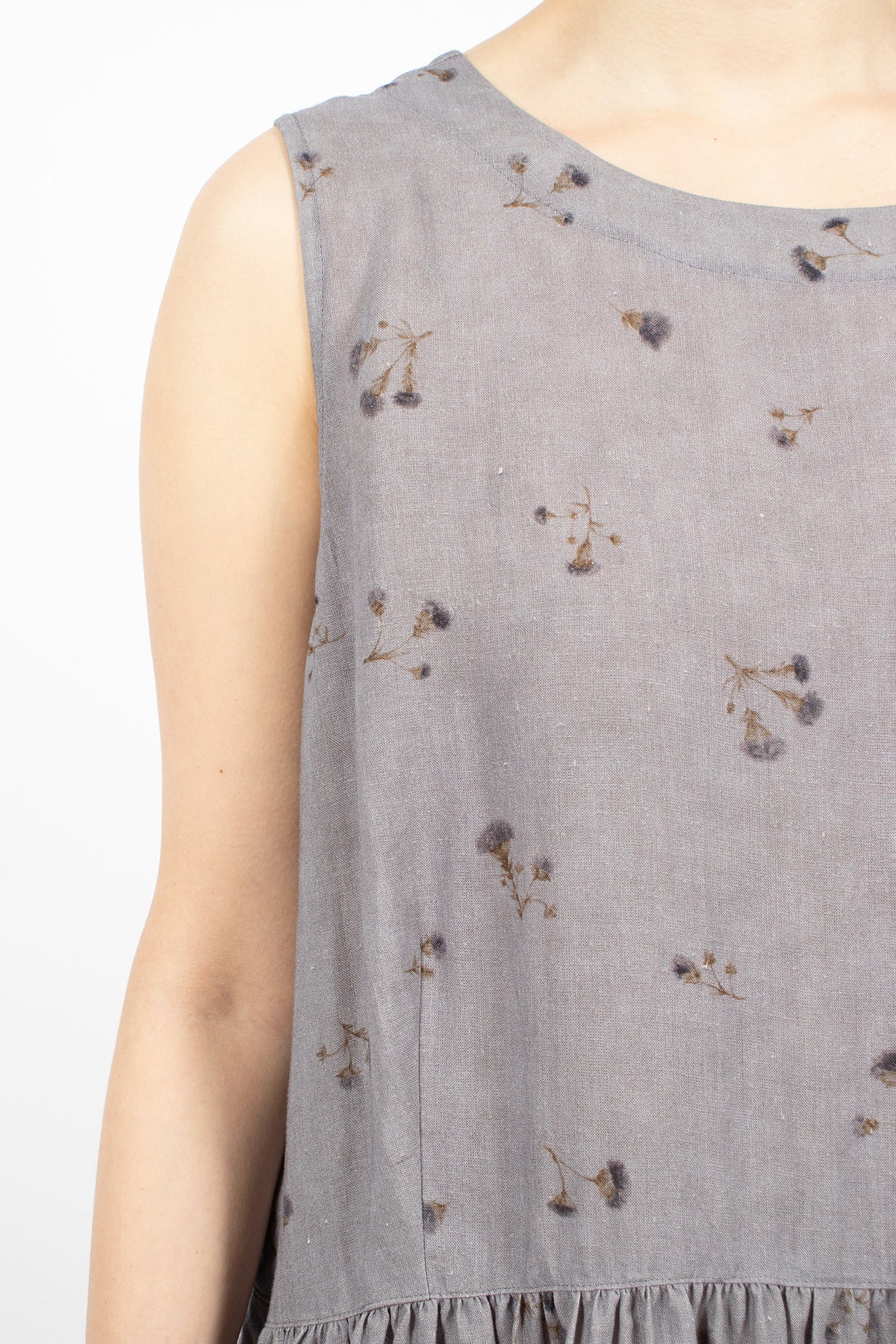 Wildflower Print Sleeveless Dress Grey Blue