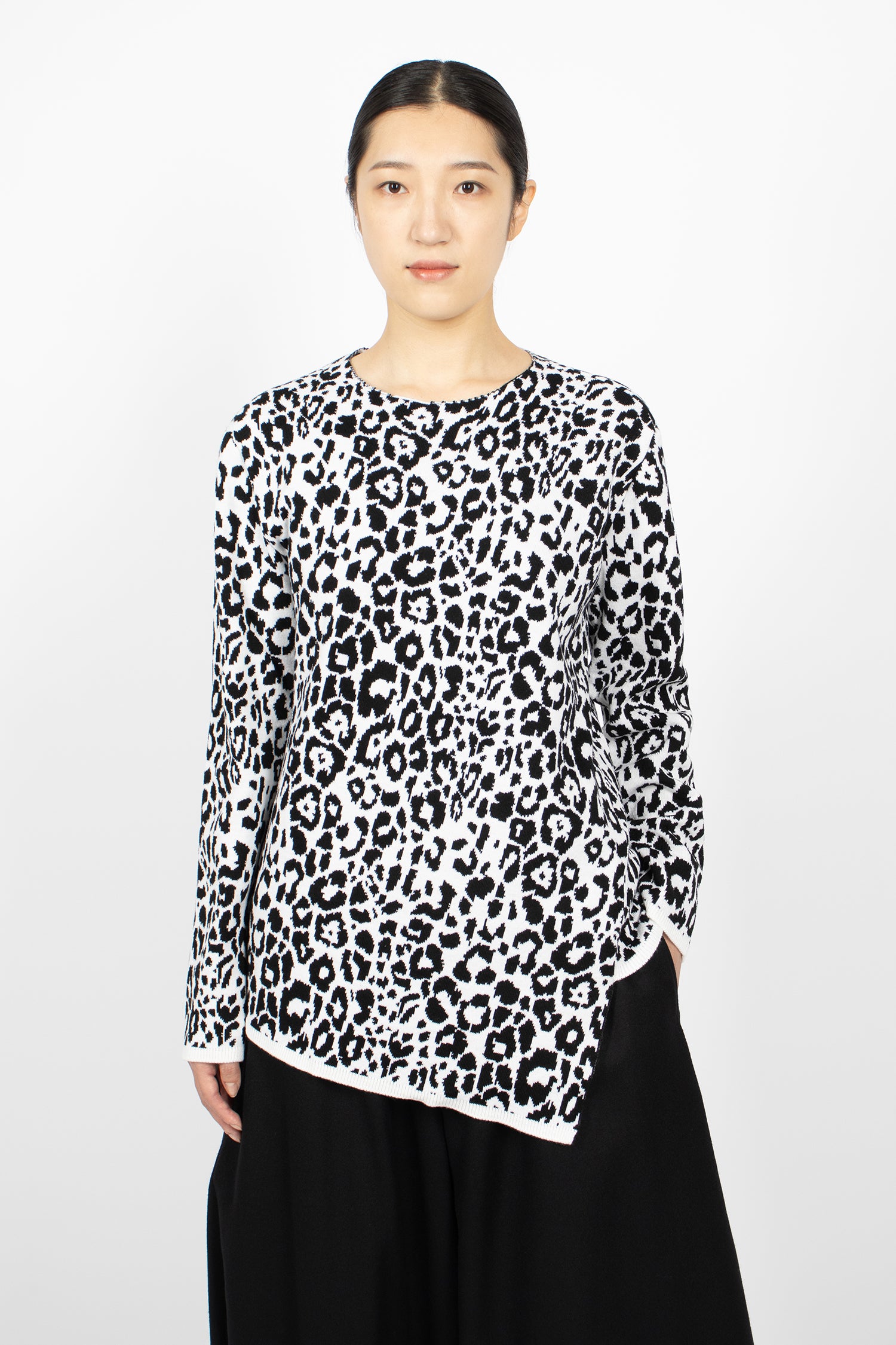Leopard Knit Sweater White/Black