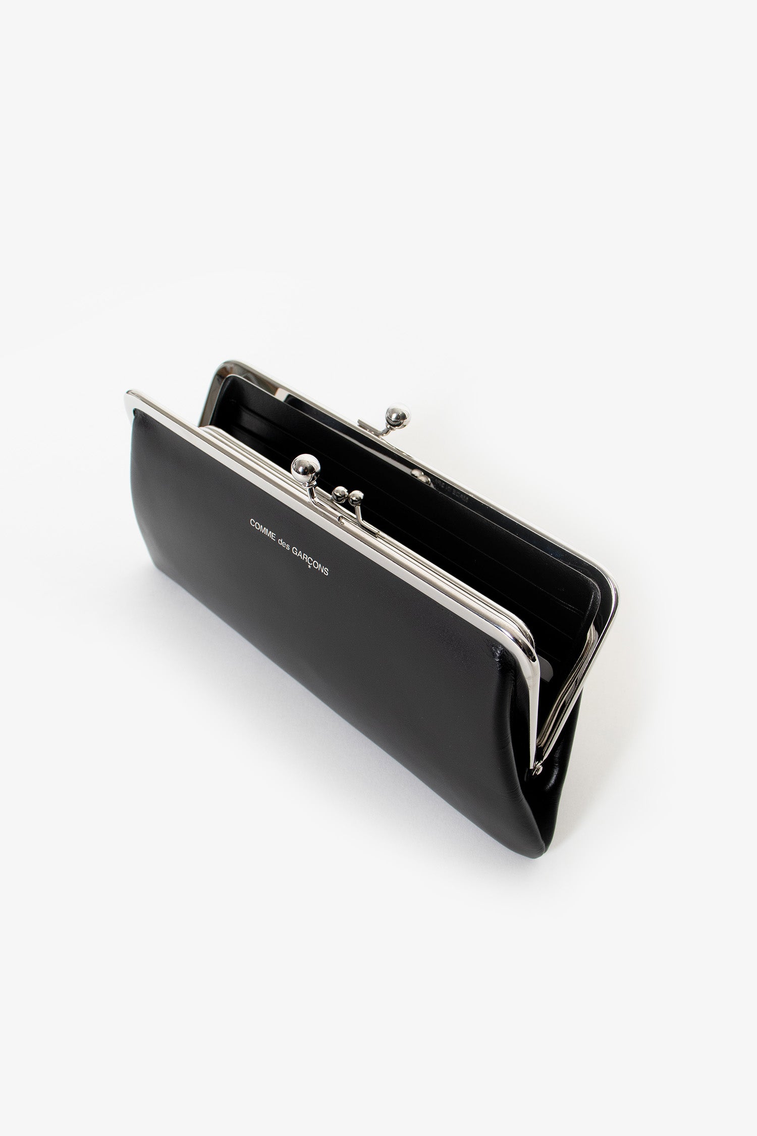 SA0303KC Medium Kiss Clasp Wallet Black