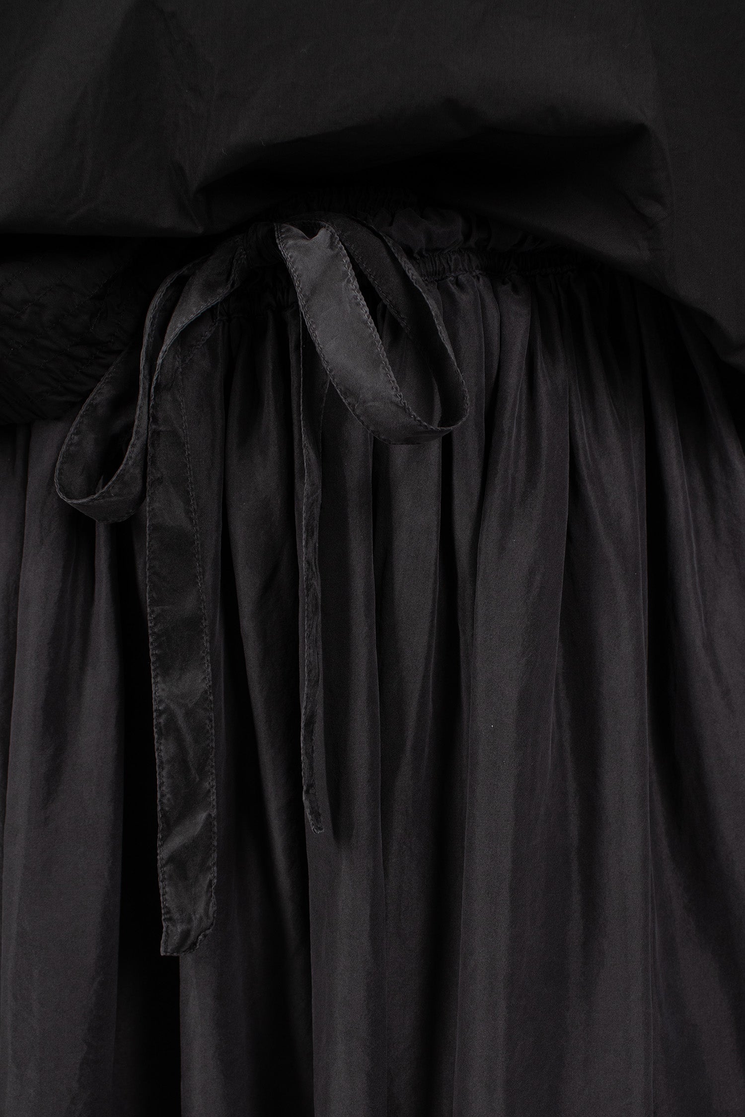 Yukiko Skirt Black