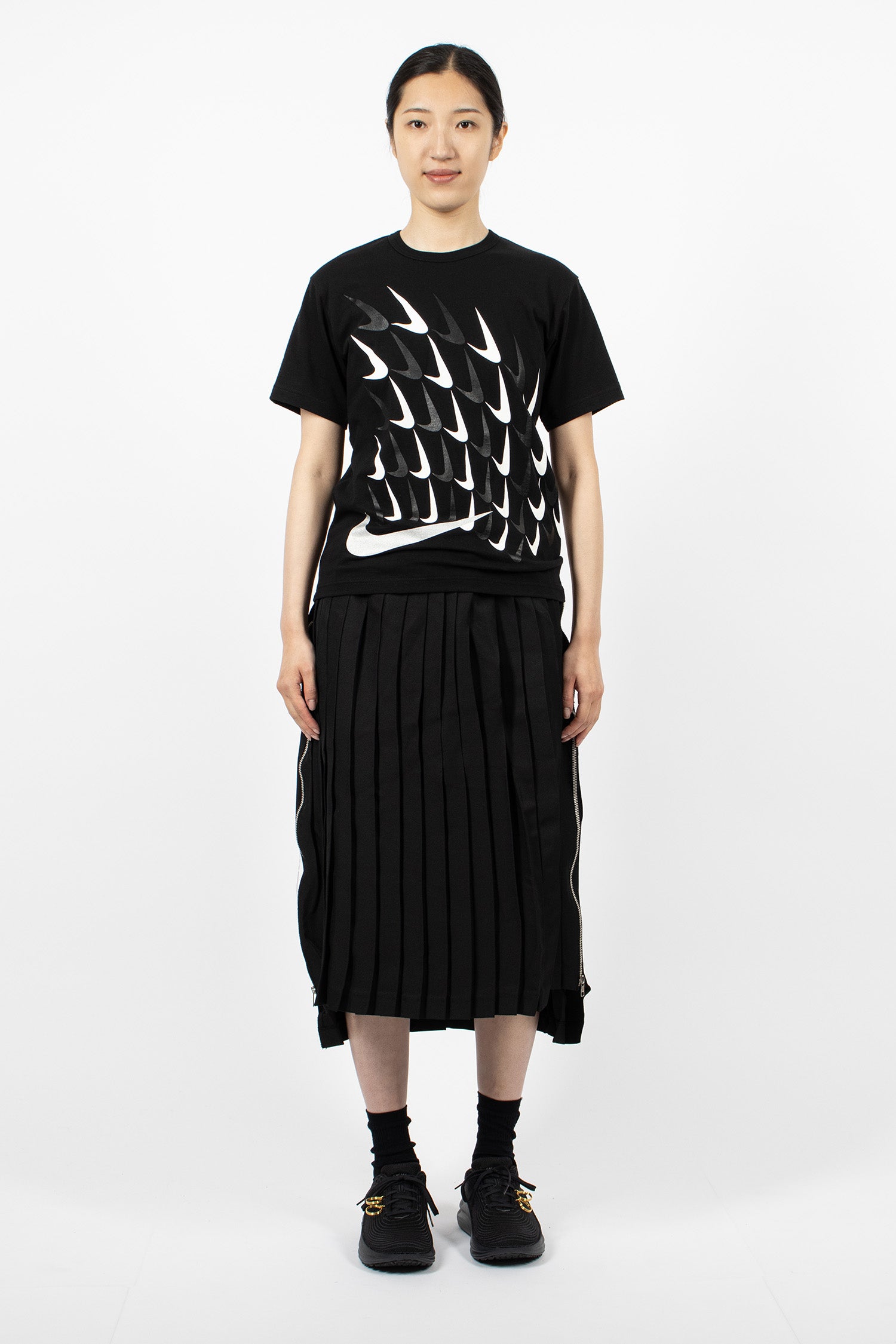 Pleated Zip Skirt Black