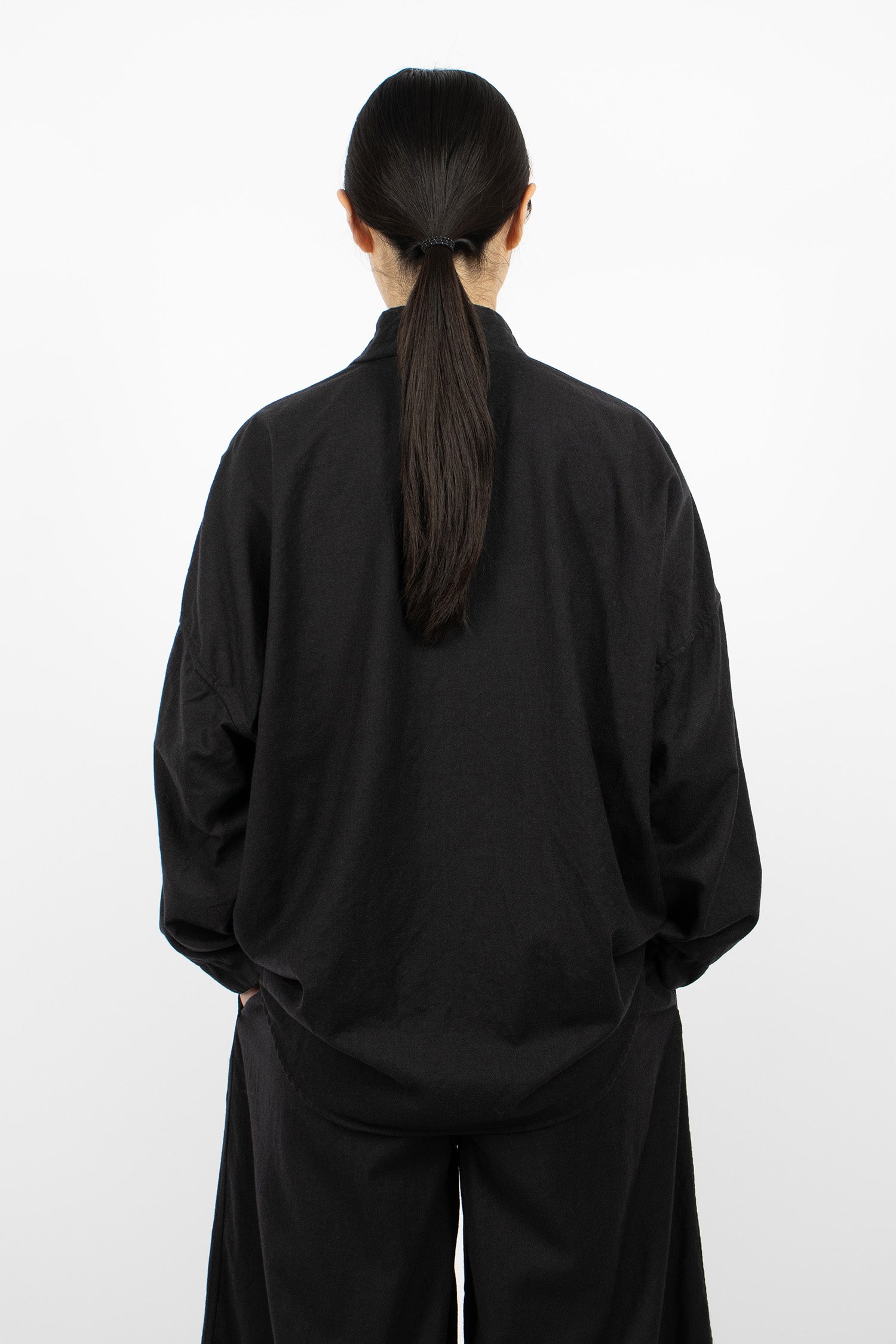 AXL Yusu Shirt Black