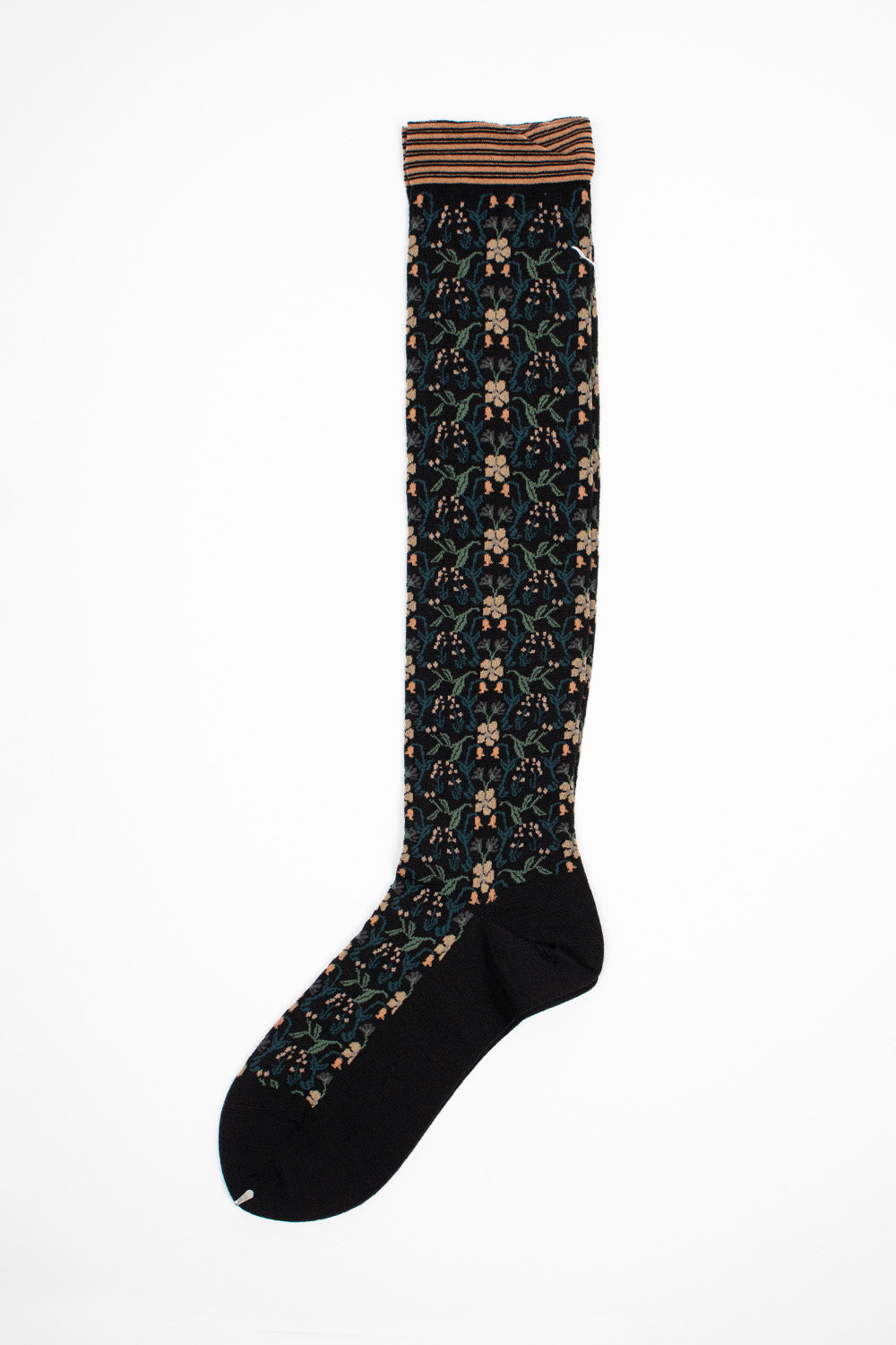 AM-774HS Wall Flower Socks Black