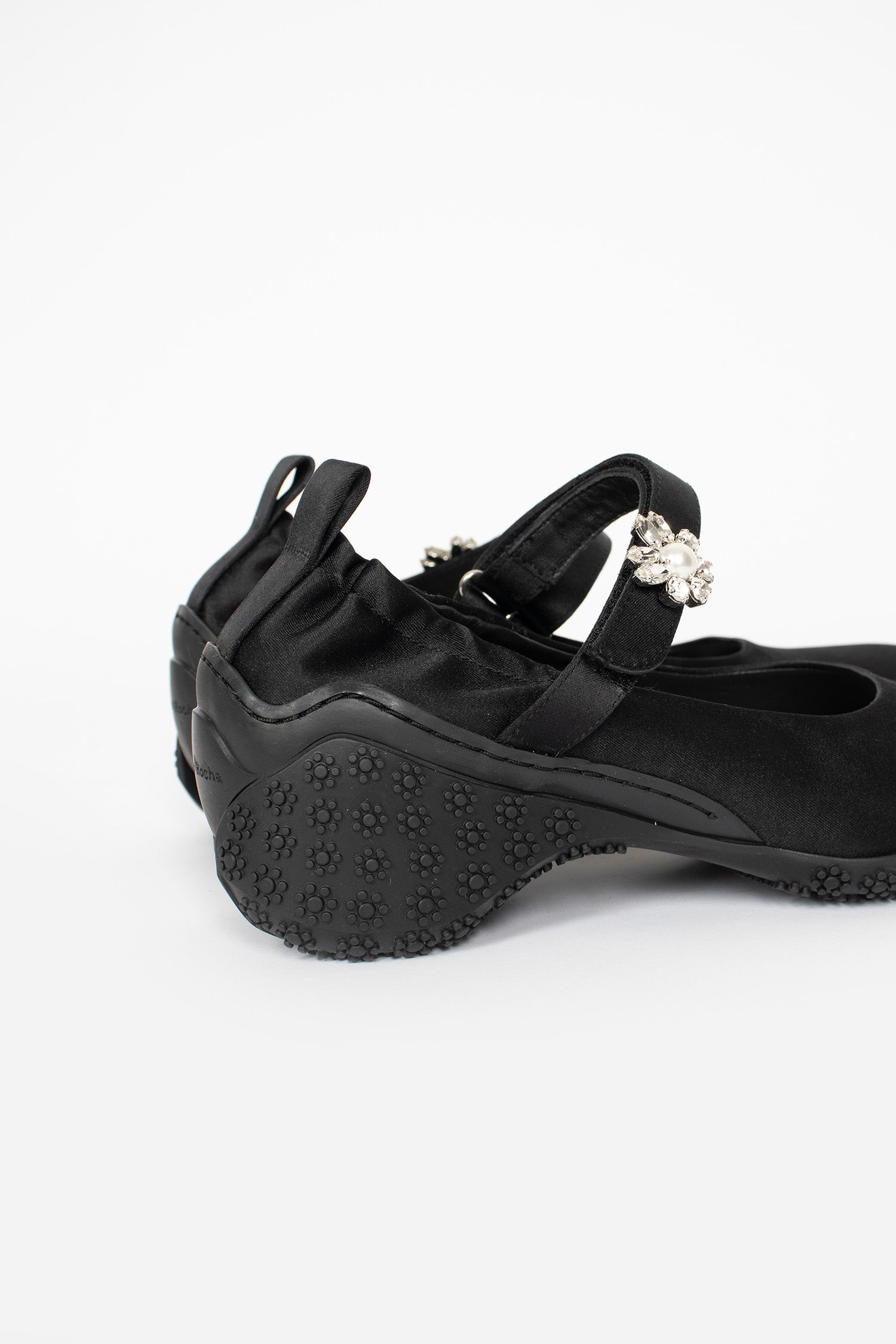 Embellished Ballet Runner Black/Pearl/Clear