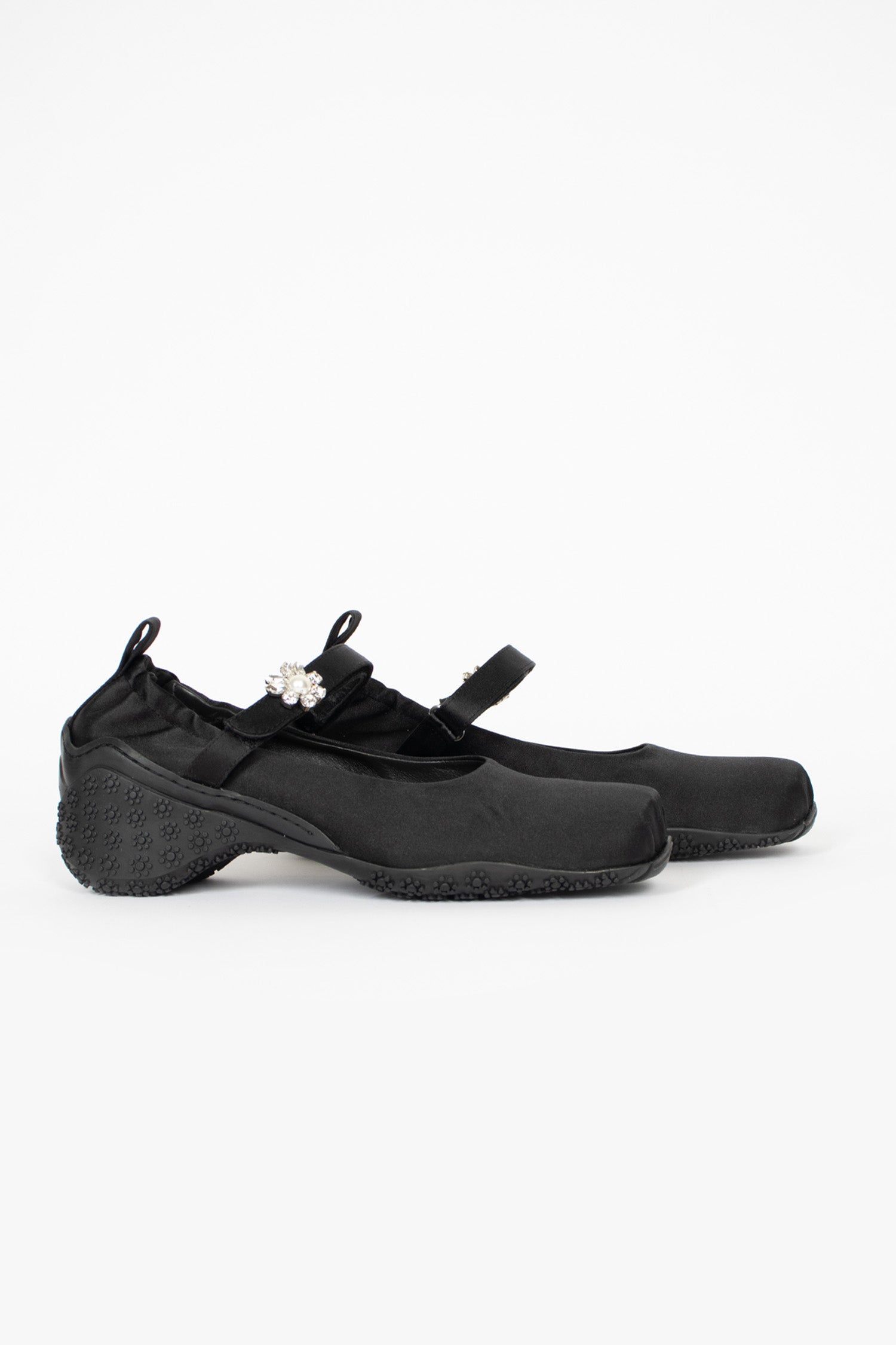 Embellished Ballet Runner Black/Pearl/Clear