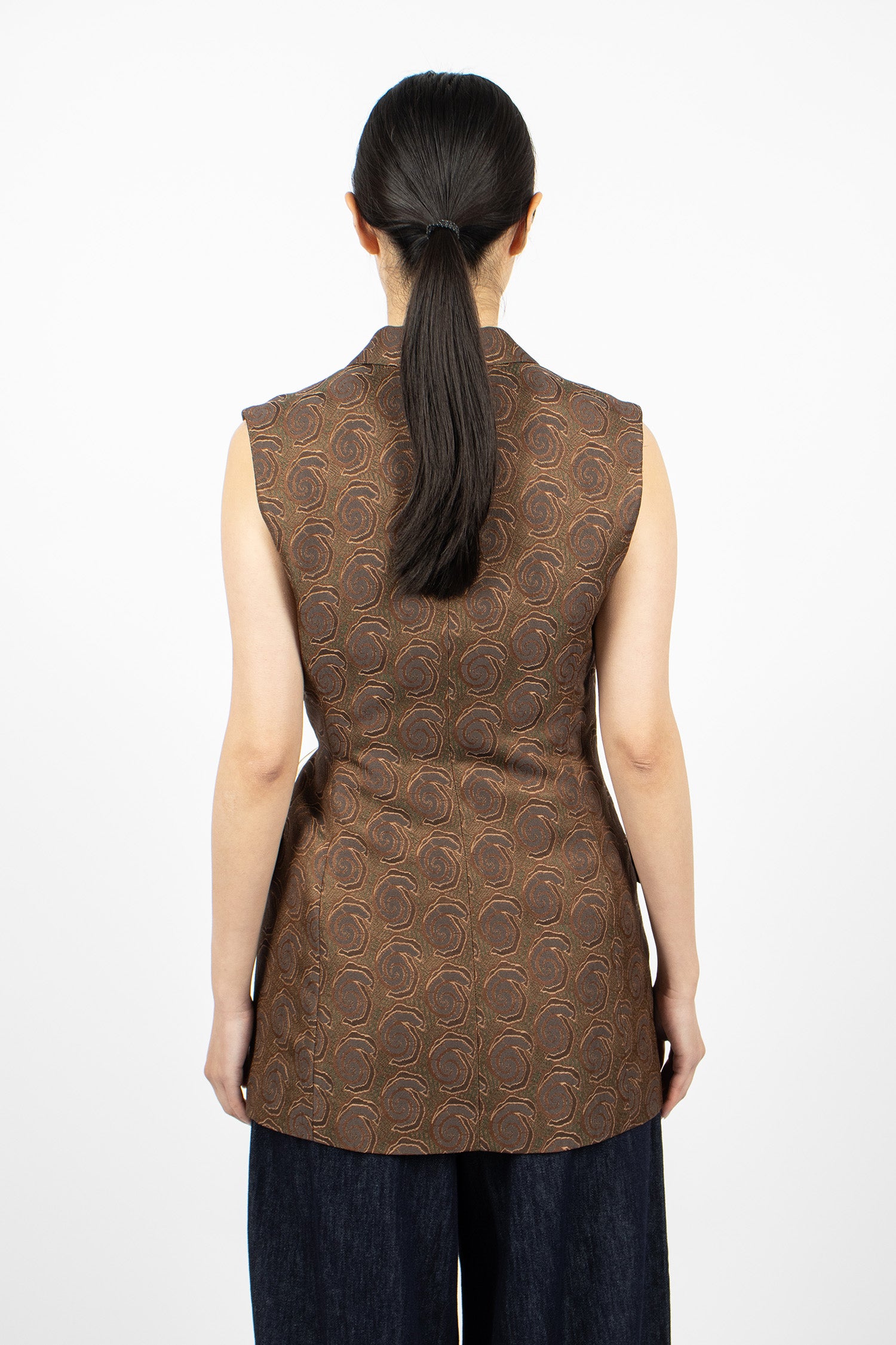 Jacquard Sleeveless Blazer Bottle