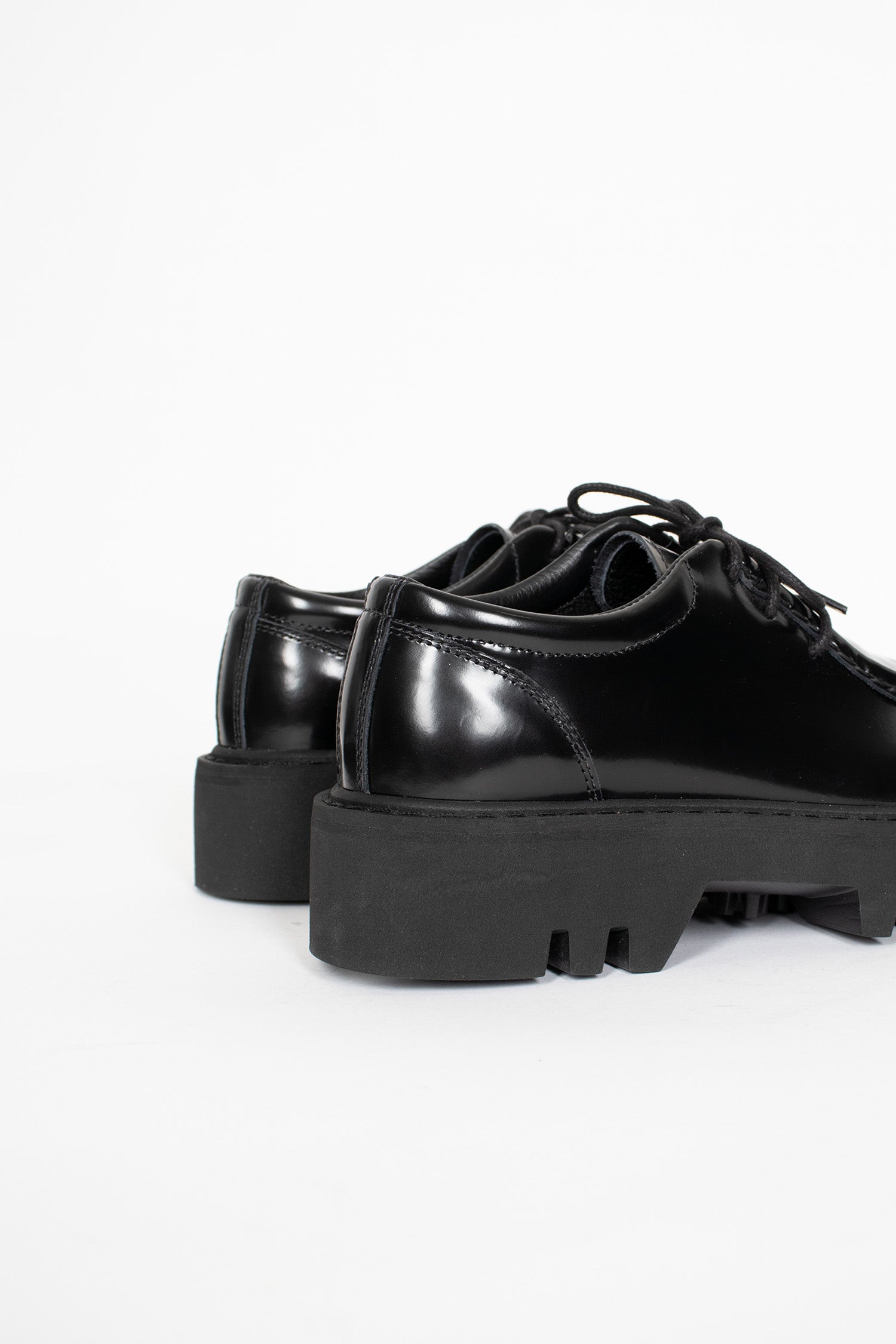 Wallabee Shoes Black