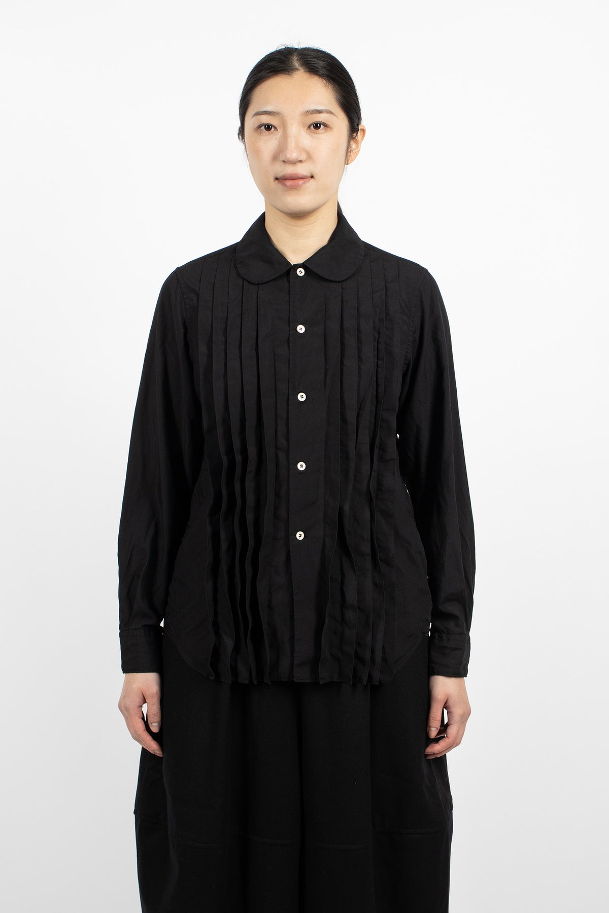 Round Collar Panel Blouse Black