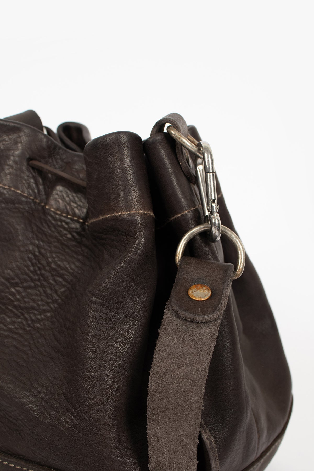 PYR02 Full Grain Shoulder Bag CV60T