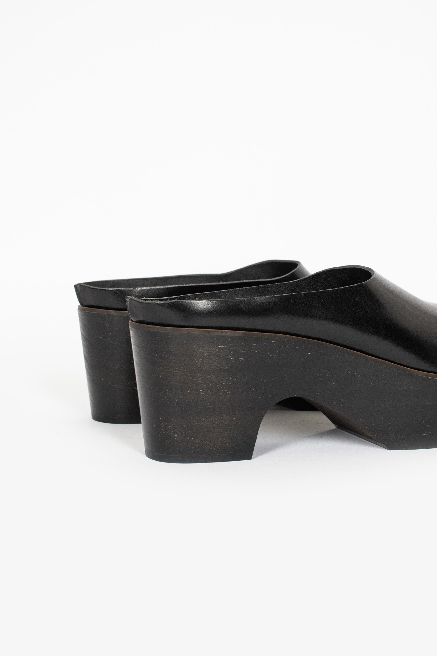 Heeled Sabot Clog Black