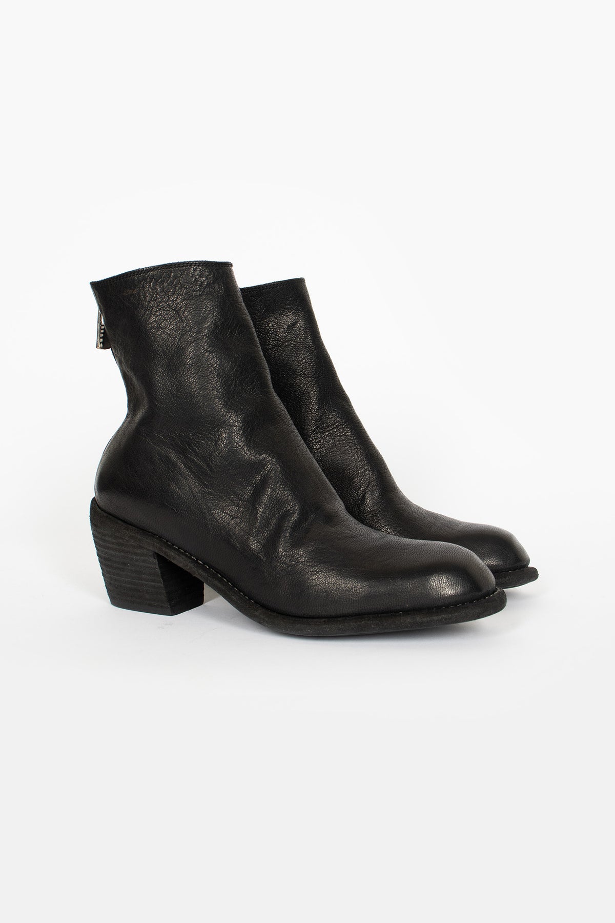 SB06D Full Grain Cuban Heel Back Zip Boot BLKT