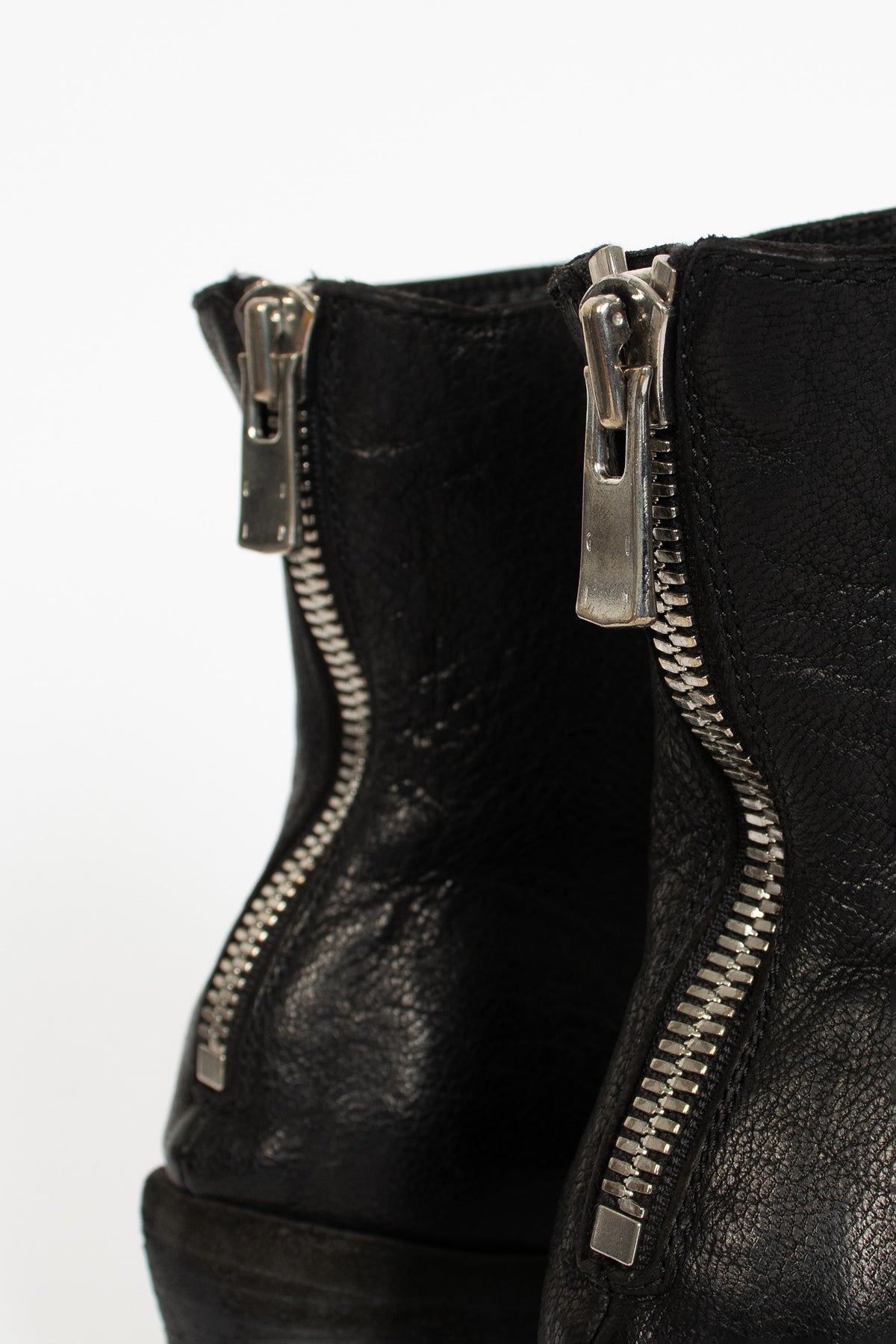 SB06D Full Grain Cuban Heel Back Zip Boot BLKT