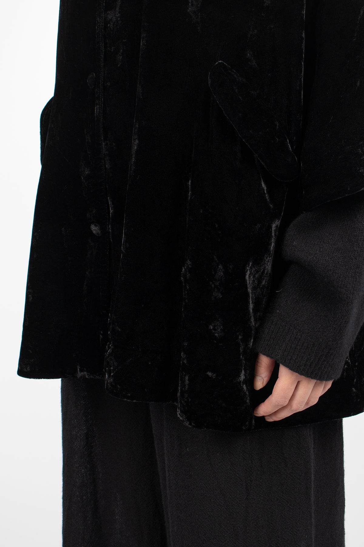 Loose Coat Onyx Velvet