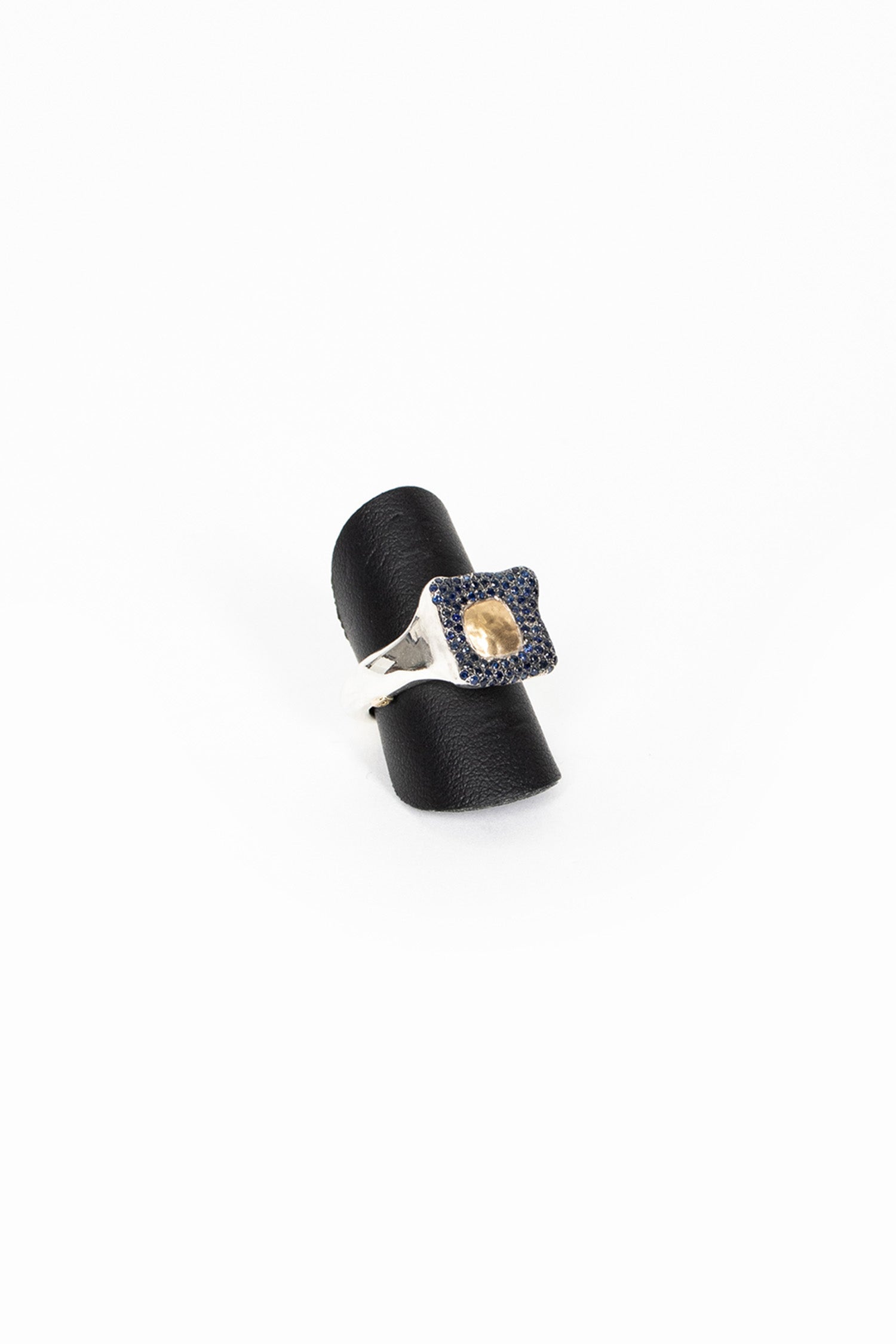 Leslie Ring Yellow Gold/Blue Sapphire