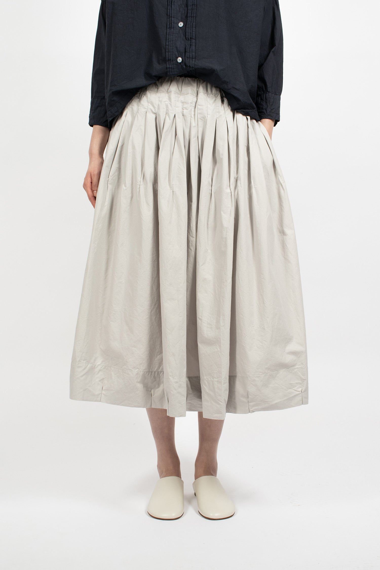 Willow Skirt Limestone