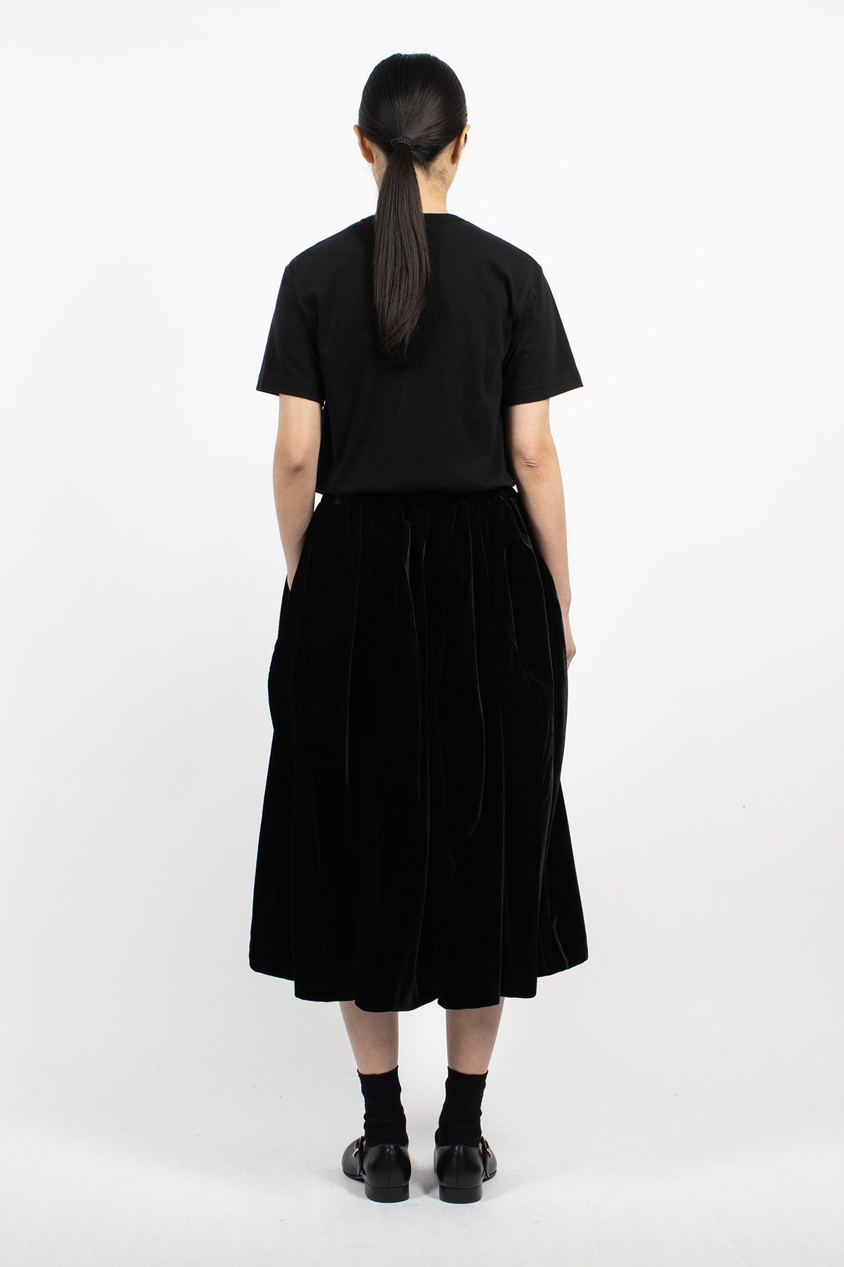Curved Panel Velour Skirt Black