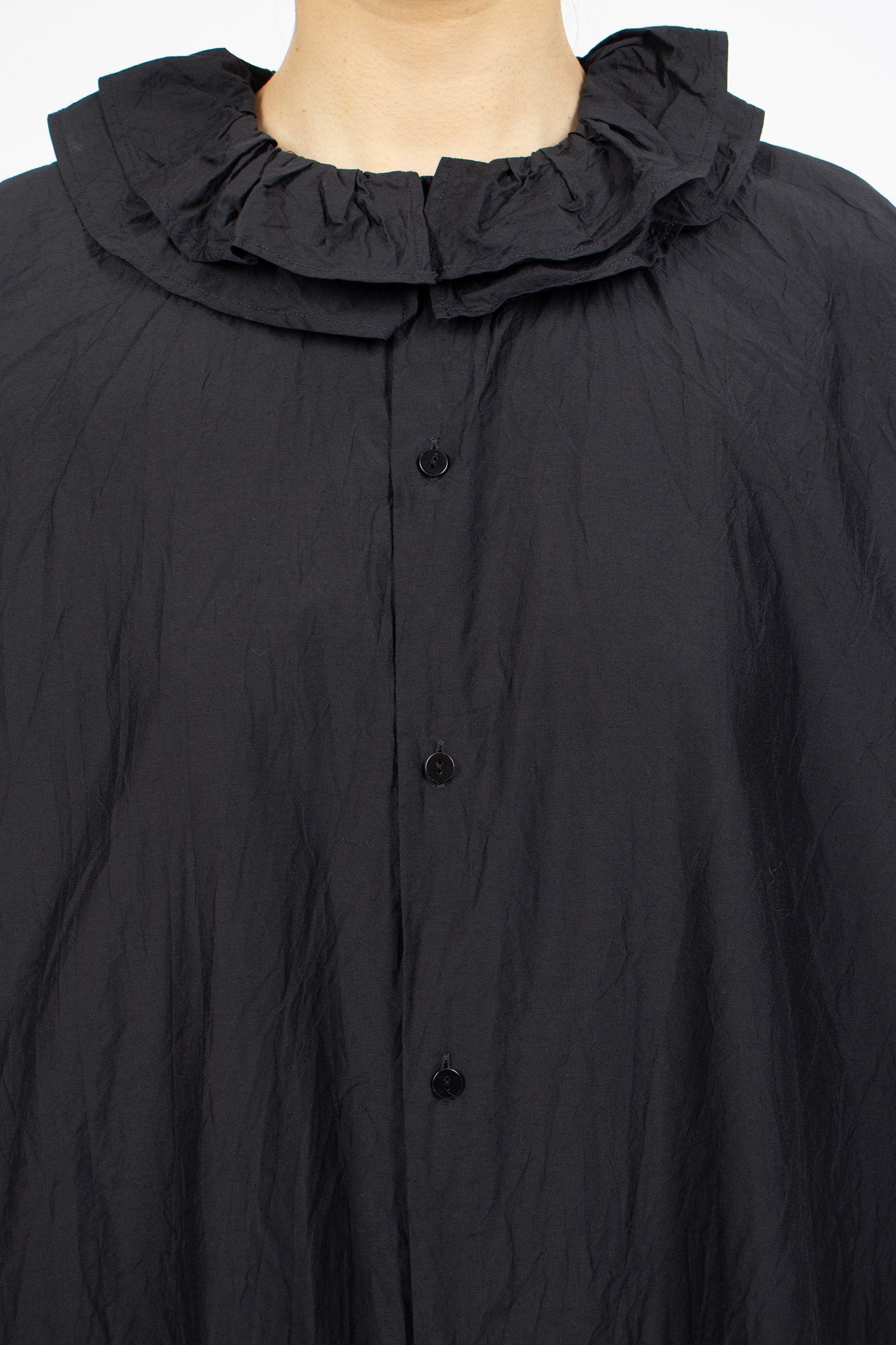 Ruffle Collar Sleeveless Shirt Black Navy