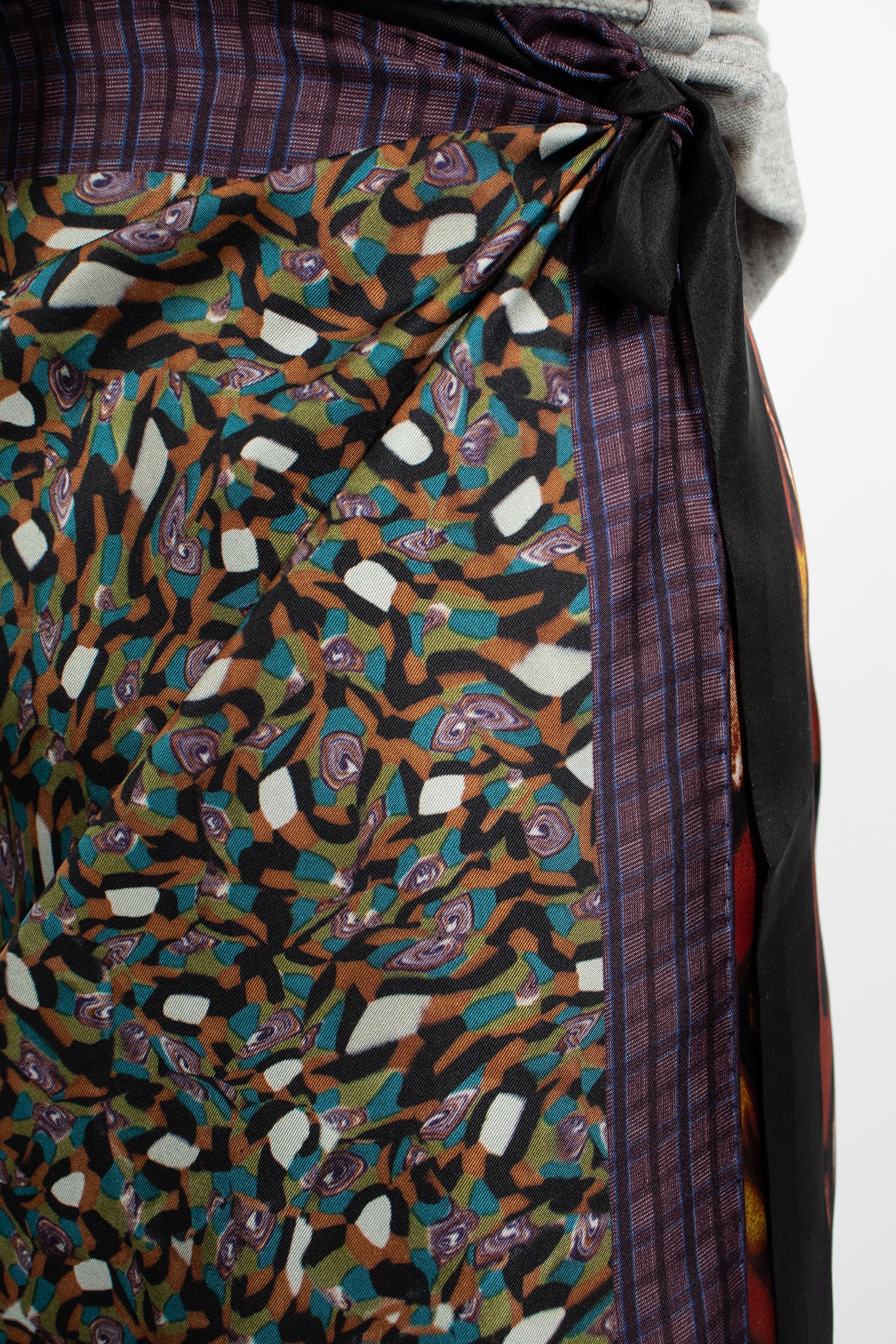 Long Wrap Scarf-Skirt Dessin B