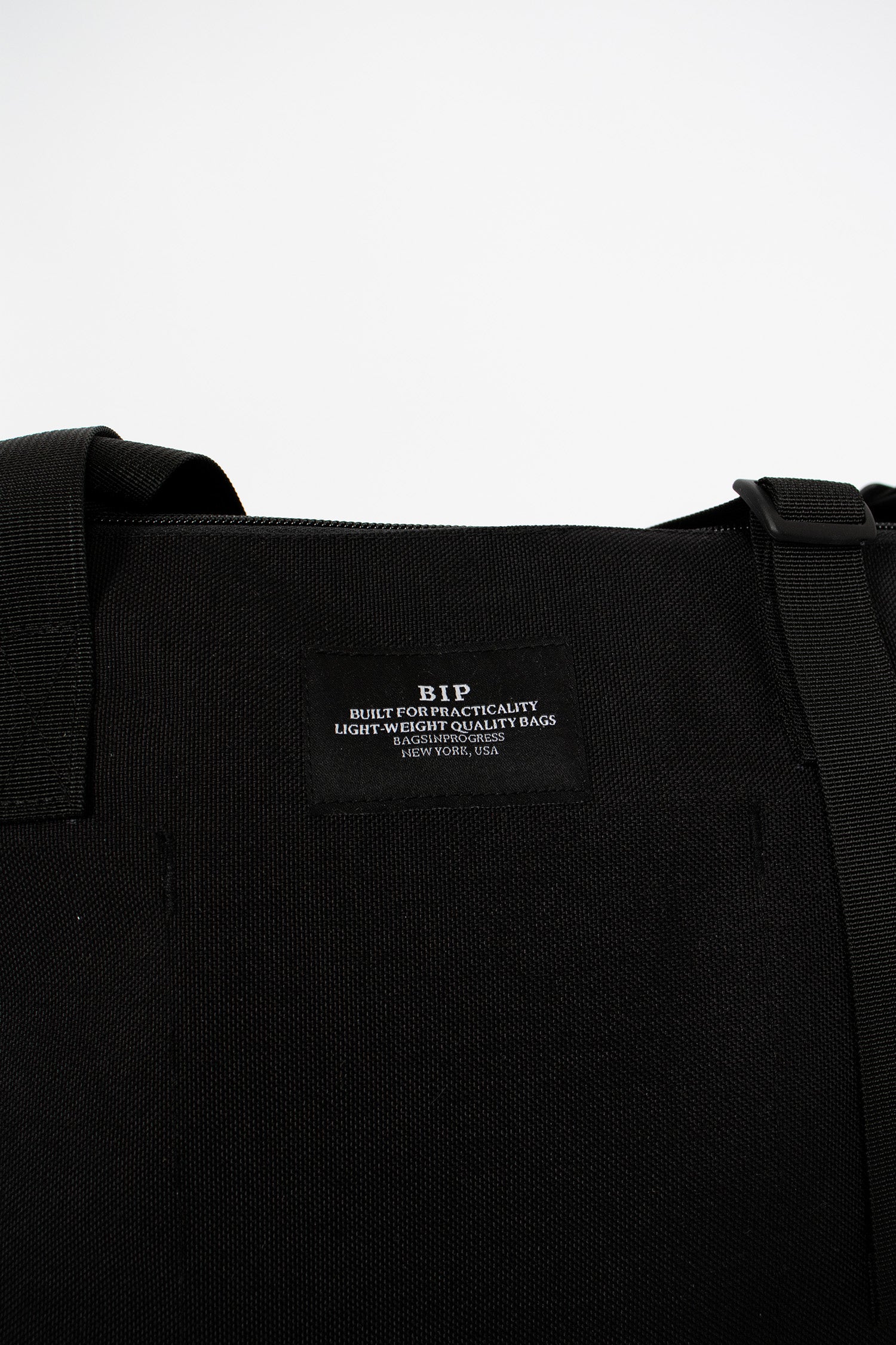 Small Traveler Duffle Black
